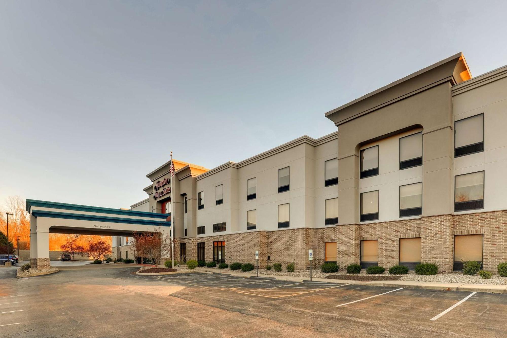 Hotel Hampton & St. Louis - Edwardsville